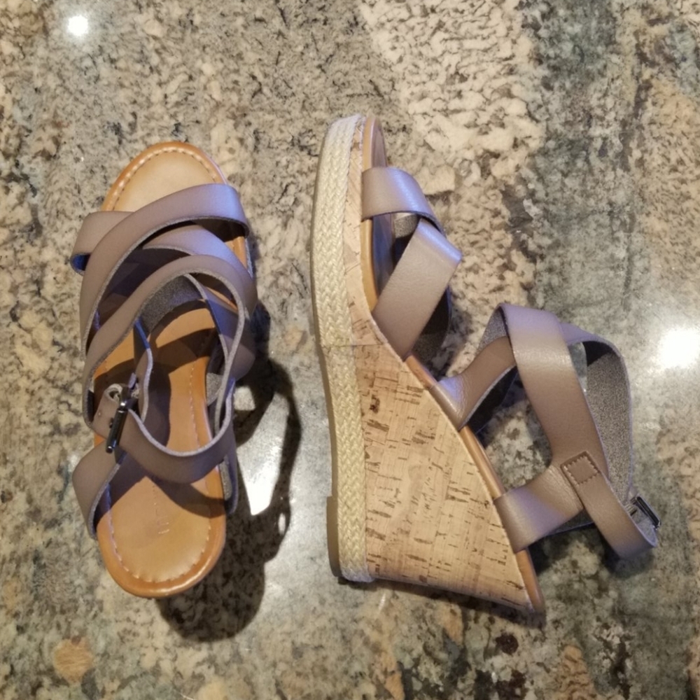 💕Maurices* Wedges - Picture 2 of 7